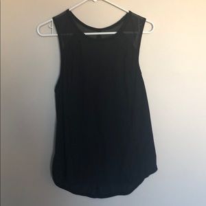 Lululemon muscle tank